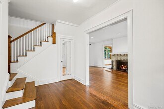 21 Forest Park Ave in Larchmont, NY - Building Photo - Building Photo