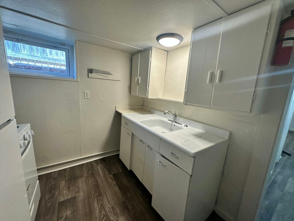 811 St James St in Rapid City, SD - Building Photo