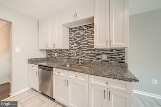 5414 Earps Corner Pl in Fairfax, VA - Building Photo - Building Photo