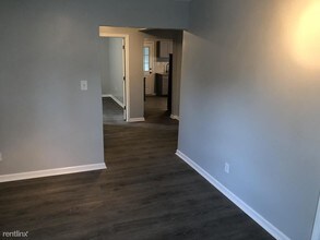 1905 Brainard Ave-Unit -Unit 2 in Cleveland, OH - Building Photo - Building Photo