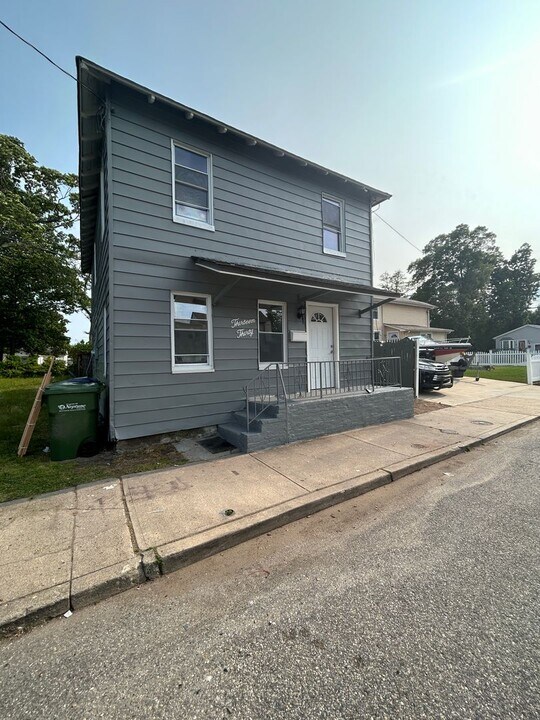 1330 Washington Ave in Neptune City, NJ - Building Photo