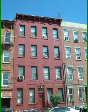 136 Dikeman St in Brooklyn, NY - Building Photo - Building Photo