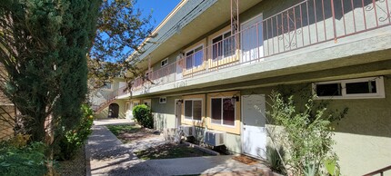 1102 Larimore Ave in La Puente, CA - Building Photo - Building Photo