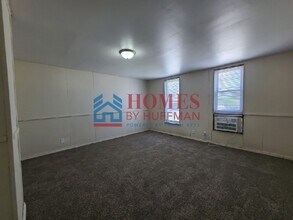 920 W Columbia St in Evansville, IN - Building Photo - Building Photo