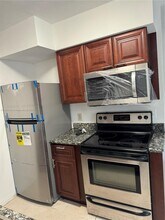 1721 Plunkett St-Unit -A in Hollywood, FL - Building Photo - Building Photo