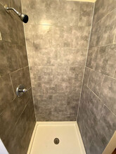 1118 Lindley Ave in Philadelphia, PA - Building Photo - Building Photo