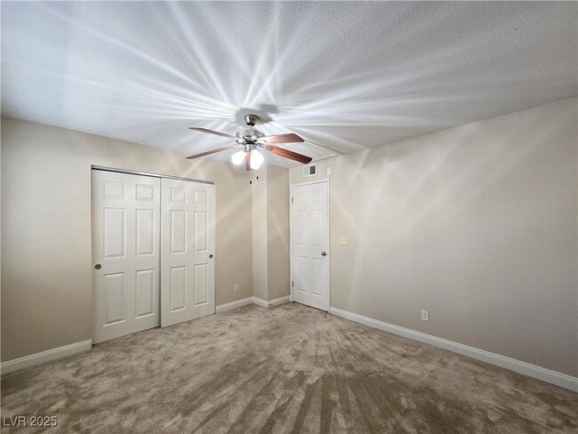 2750 S Durango Dr