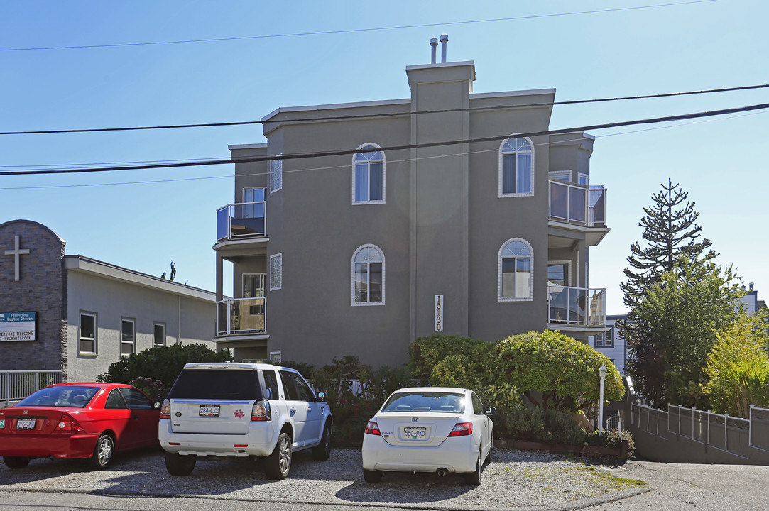 15130 Prospect Av in White Rock, BC - Building Photo