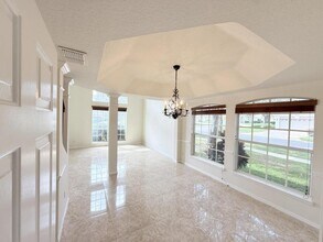 8055 Glitter Ct in Orlando, FL - Building Photo - Building Photo