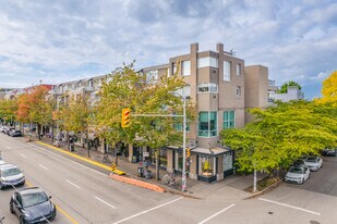 2201-2209 4th Ave W in Vancouver, BC - Building Photo