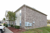 Old Harbor Apartments in Shepherdsville, KY - Foto de edificio - Building Photo