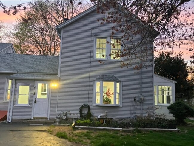 property at 252 Oronoque Rd