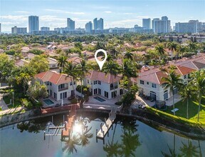 1500 Shoreline Way in Hollywood, FL - Building Photo - Building Photo