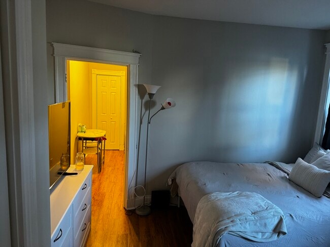1177 Commonwealth Ave, Unit 12 in Boston, MA - Building Photo - Building Photo