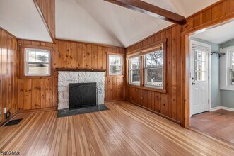 103 Upper Lakeview Ave in Ringwood, NJ - Building Photo - Building Photo