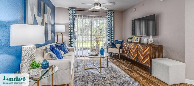 10200 Falcon Pine Blvd in Orlando, FL - Foto de edificio - Building Photo