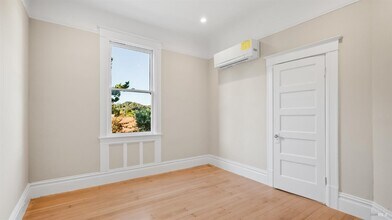 713 Sir Francis Drake Blvd in San Anselmo, CA - Building Photo - Building Photo