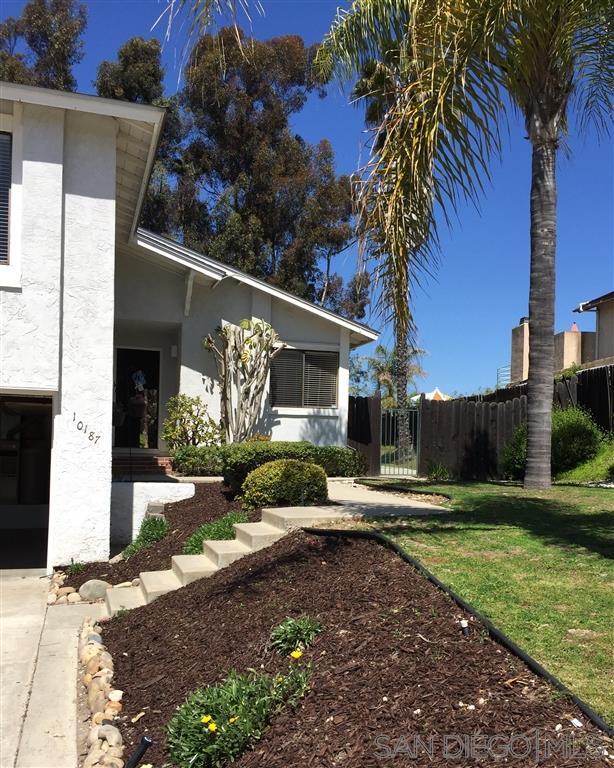 10187 Avenida Magnifica in San Diego, CA - Foto de edificio - Building Photo