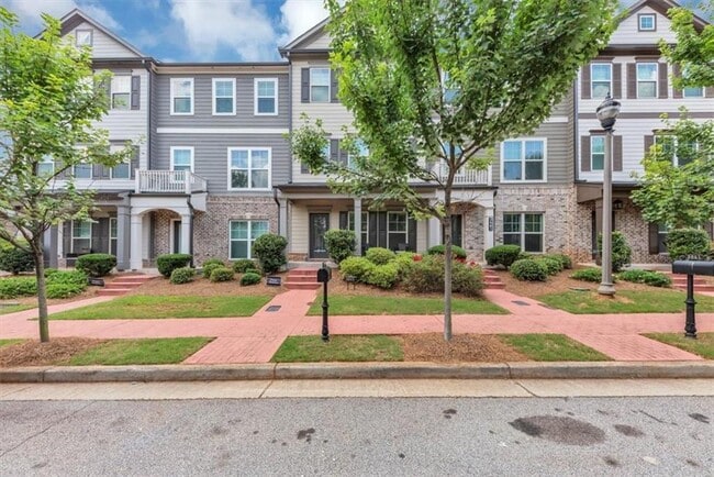 property at 3643 Princeton Ave