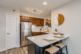 Trellis North Fayette Apartments in Pittsburgh, PA - Building Photo - Interior Photo