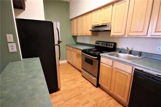 1620 Prytania St in New Orleans, LA - Building Photo - Building Photo