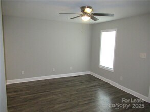 604 Victory Grove Church Rd in Lincolnton, NC - Building Photo - Building Photo