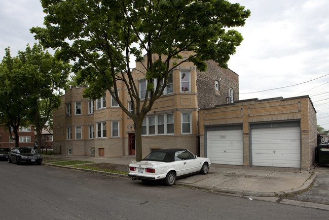 5352-5356 S Albany St in Chicago, IL - Foto de edificio - Building Photo