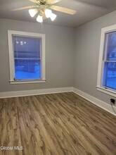 60 W 8th Ave in Gloversville, NY - Building Photo - Building Photo