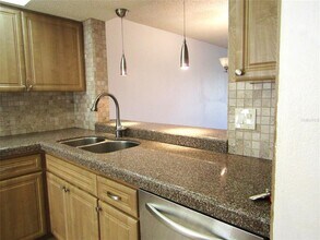 4434 Weybridge St in Sarasota, FL - Building Photo - Building Photo