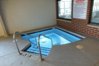 100 E Main St in Waukesha, WI - Building Photo - Building Photo