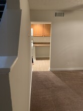 279 Oak Dr, Unit 279 in Coraopolis, PA - Building Photo - Building Photo