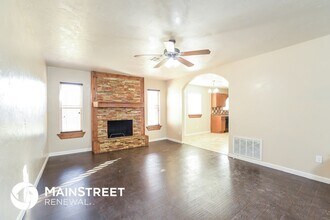 700 SW 12th St in Moore, OK - Building Photo - Building Photo