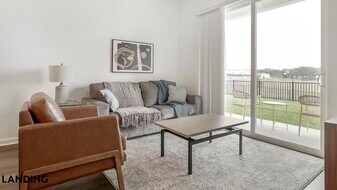 515 Corso Ln in Davenport, FL - Building Photo