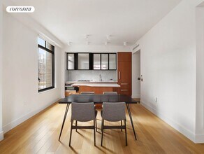 110 Charlton St in New York, NY - Building Photo - Building Photo