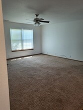 1910 Chris Ln-Unit -1910 Chris Lane in Joplin, MO - Building Photo - Building Photo