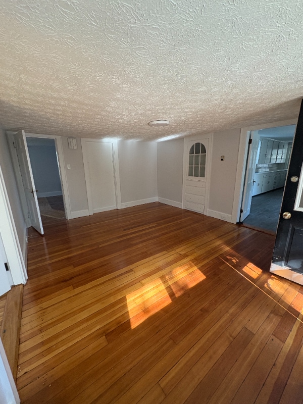 891 Mammoth Rd in Manchester, NH - Building Photo - Building Photo