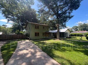 1428 N Martin Luther King Jr Blvd. in Tallahassee, FL - Building Photo - Building Photo