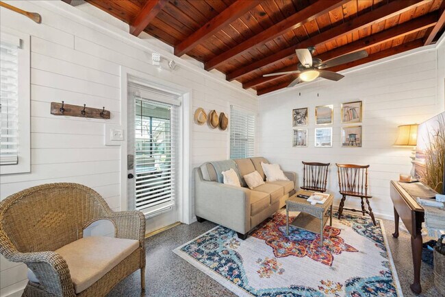 408 Harrison Ave, Unit SI FL1-ID1346825P in Cape Canaveral, FL - Foto de edificio - Building Photo