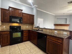 5708 NW Valor Ave in Lawton, OK - Building Photo - Building Photo