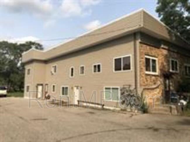 property at 1021 E Broadway St