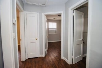 823 Central Dr in West Columbia, SC - Building Photo - Building Photo