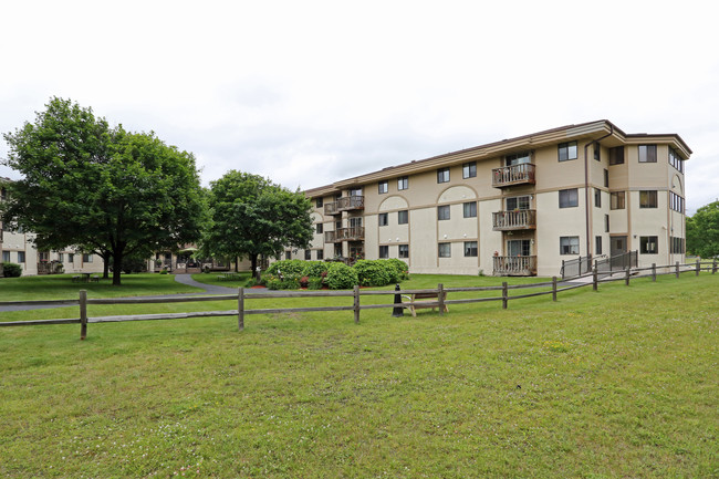 Island Place Apartments - On the River in Wausau, WI - Building Photo - Building Photo