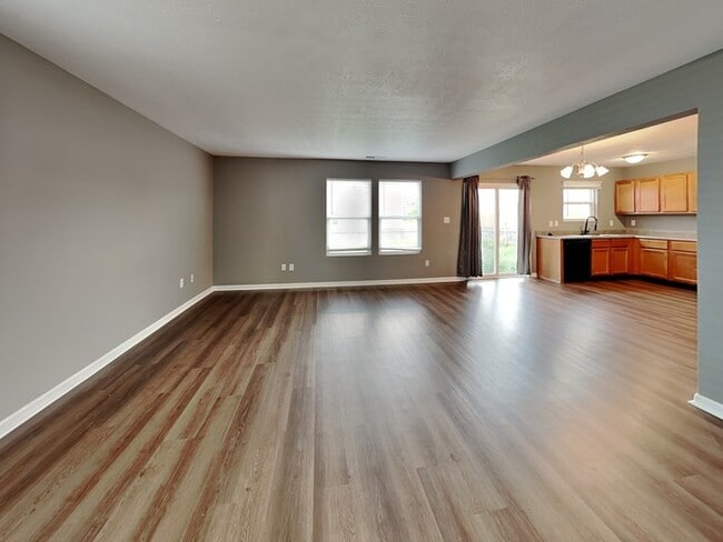 2832 Wolfgang Way in Indianapolis, IN - Foto de edificio - Building Photo