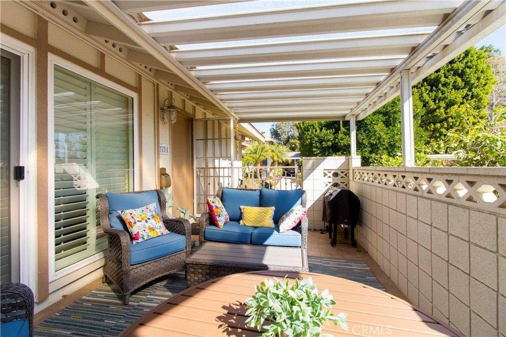 731 Avenida Majorca in Laguna Hills, CA - Building Photo