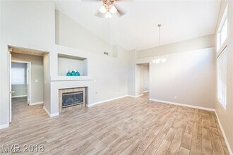 630 Sandana Cir in Las Vegas, NV - Building Photo - Building Photo