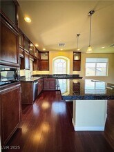 5850 W Sonoma Station Ave in Las Vegas, NV - Building Photo - Building Photo