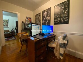 130 Summer St, Unit 3R in Somerville, MA - Building Photo - Building Photo