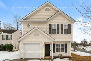 1304 Red Tallen Ct in Charlotte, NC - Building Photo