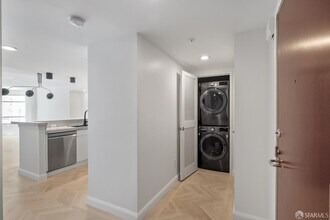 403 Main St in San Francisco, CA - Building Photo - Building Photo