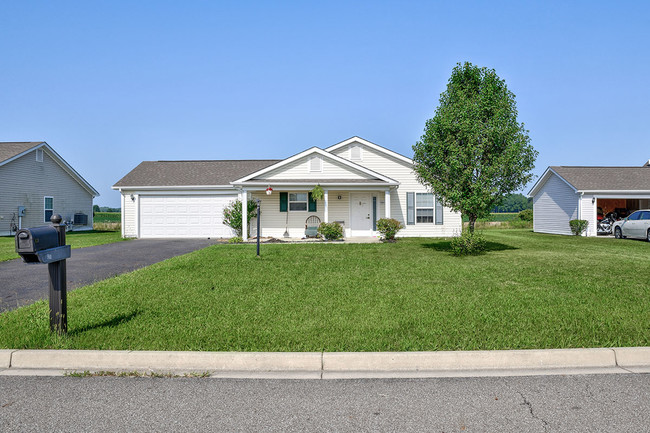 Wesley Yard in Crestline, OH - Building Photo - Building Photo